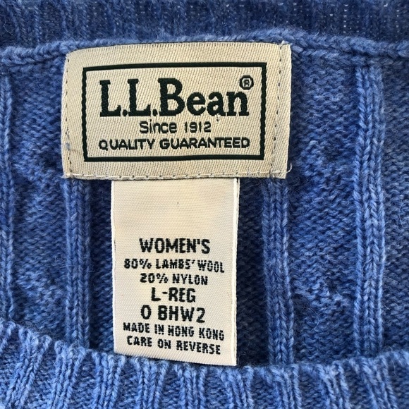 L.L. Bean vintage cornflower blue cable knit sweater crew neck long sleeves wool - Picture 6 of 7
